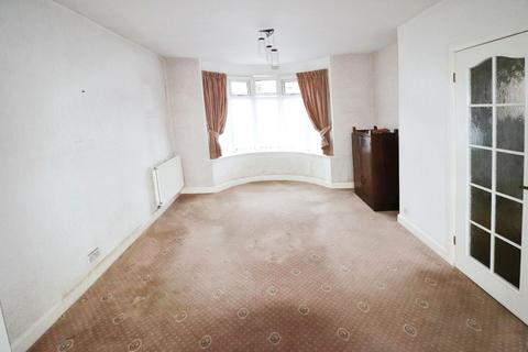 37 Cleveley Drive, Nuneaton, CV10 0JZ