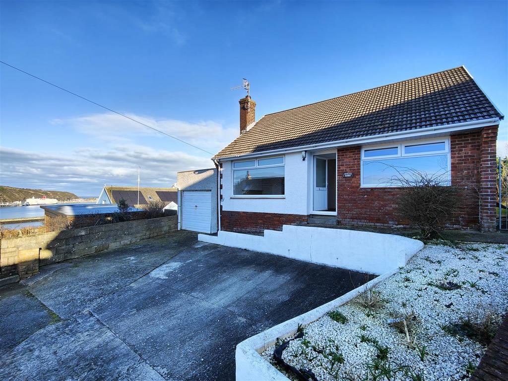 Stella Maris, 2 Heol Crwys, Fishguard 3 bed detached bungalow for sale