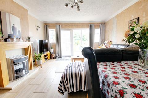 3 bedroom detached bungalow for sale, Sutton Road, Trusthorpe LN12
