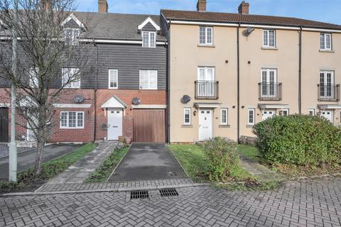 3 bedroom terraced house for sale, Acorn Way, Red Lodge