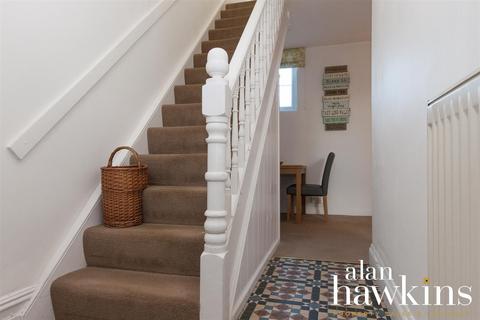 6 Beamans Lane, Wootton Bassett, Swindon, SN4 7BU