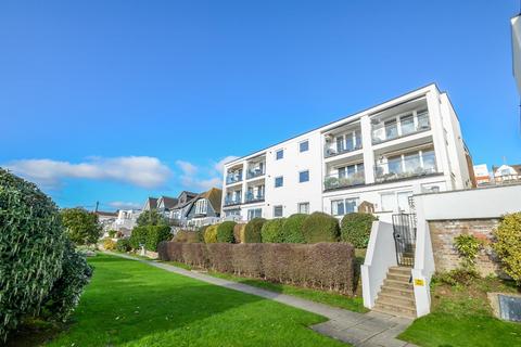 2 bedroom apartment for sale - Undercliff Gardens, Leigh-On-Sea SS9