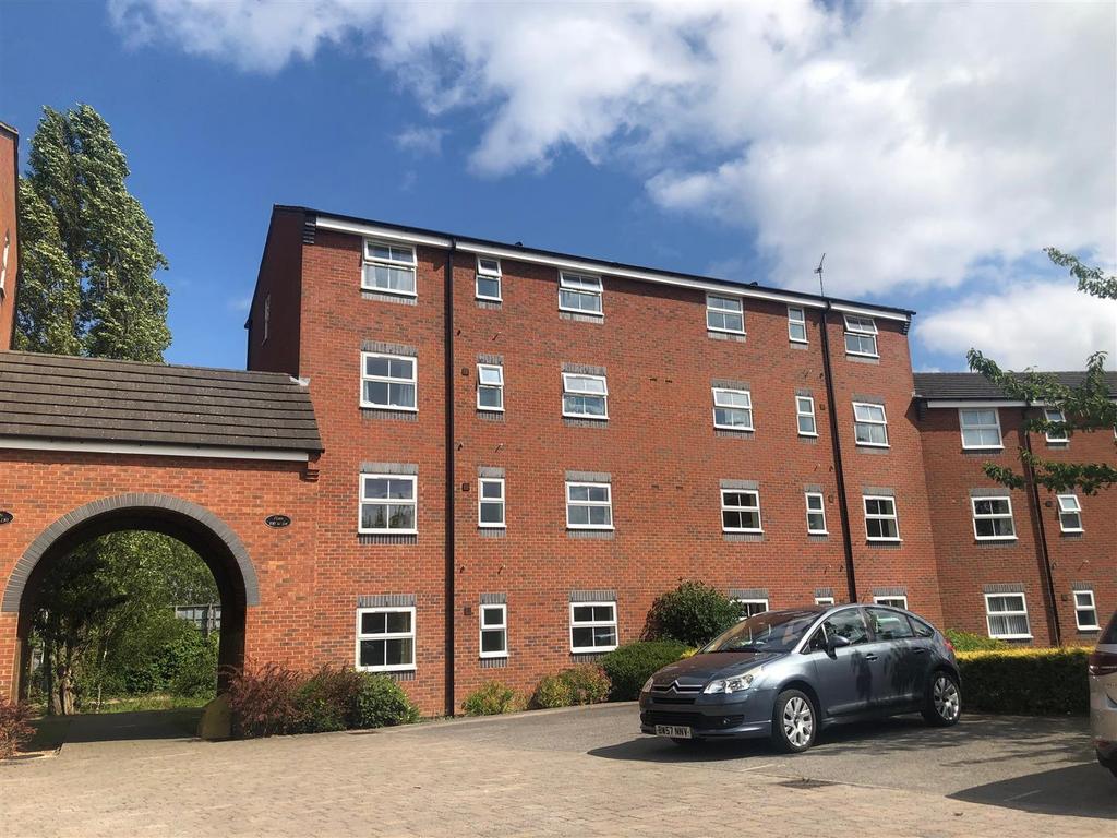 Drapers Fields, Coventry 2 bed apartment £750 pcm (£173 pw)