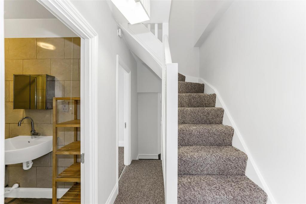 55 brookdale Road-5.jpg