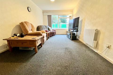 28 Beechfield Close, Sale, M33 4EH