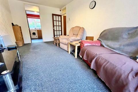 28 Beechfield Close, Sale, M33 4EH