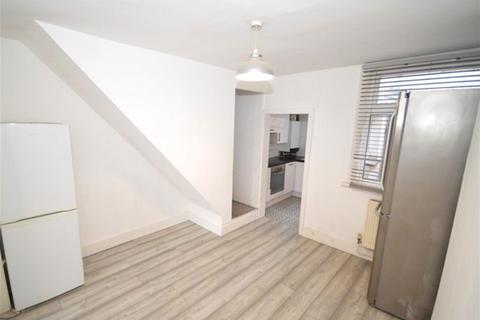 2 bedroom house to rent, Sandridge Road, St Albans, Hertfordshire