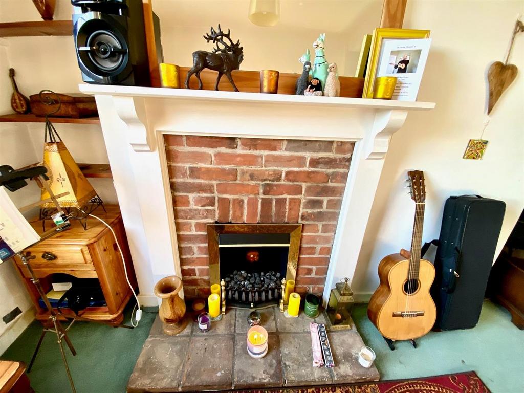 Fireplace.jpg