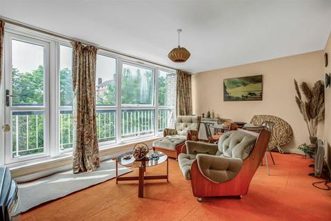 1 bedroom apartment for sale, London SW14