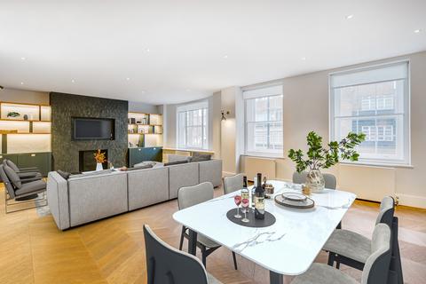 3 bedroom apartment for sale, London W8