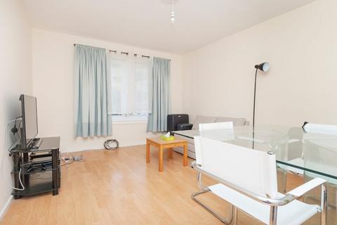 1 bedroom flat to rent, 2101L – Viewcraig Gardens, Edinburgh, EH8 9UN