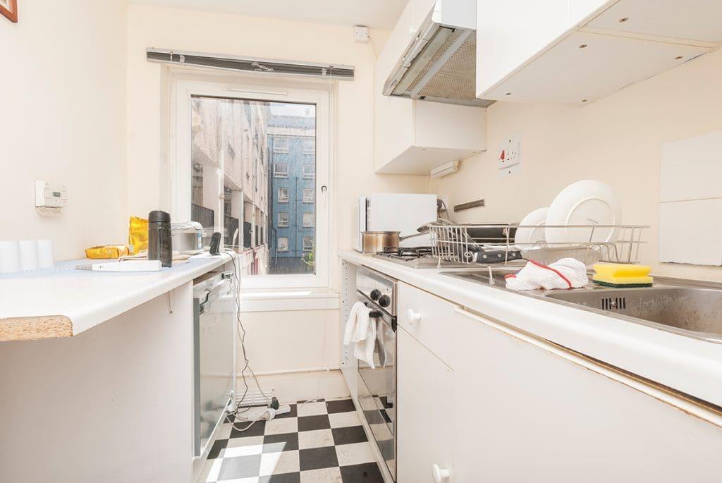 Apartment in Edinburgh, Dumbiedykes - View 3