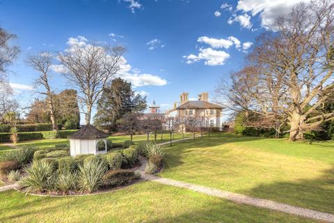 2 Bearmains, South Hanningfield, Chelmsford, CM3 8GY