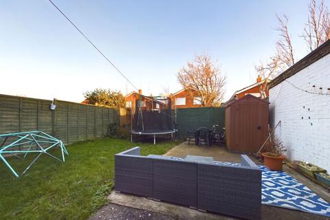 7 Stubble Close, Northampton, NN2 8DS