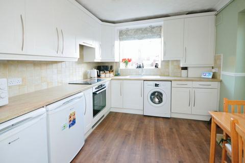 28 Hardie Road, Stanford-le-hope, SS17 0PB
