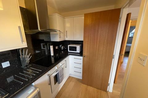 2 bedroom flat to rent - Cherrybank Gardens, City Centre, Aberdeen, AB11