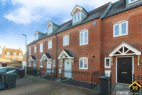 4 bedroom terraced house for sale, Ashmead Road, Bedford, Bedfordshire, MK41