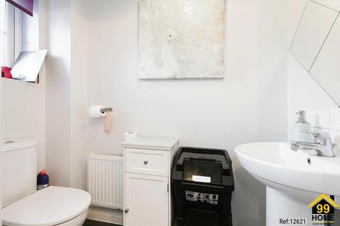 123 Ashmead Road, Bedford, MK41 7FD