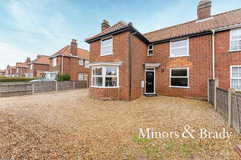 3 bedroom semi-detached house to rent - Cromer Road, Norwich, NR6