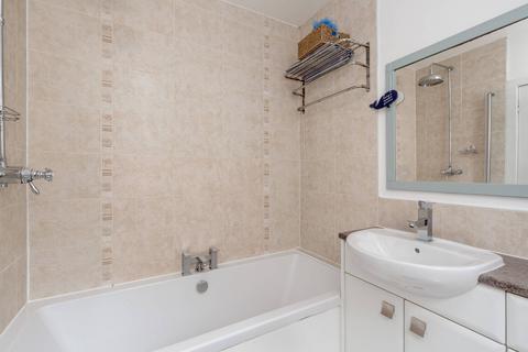 18 Muirfield Crescent, Gullane, EH31 2HN
