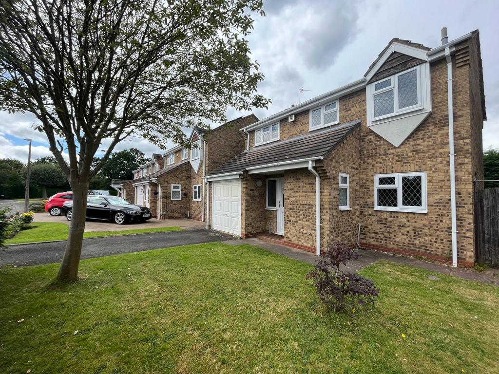 Friary Avenue, Shirley, Solihull, B90 4 bed detached house to rent £1,800 pcm (£415 pw)