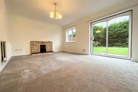 4 bedroom detached house to rent, Friary Avenue, Shirley, Solihull, B90