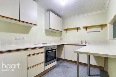 1 bedroom flat for sale, Stour Road, HARWICH