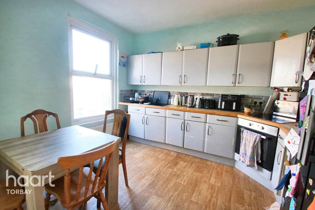 Princes Road East, Torquay 3 bed for sale £170,000