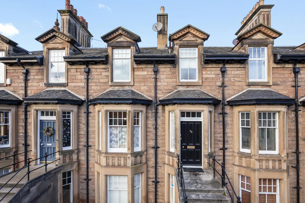 76 Colinton Road, Edinburgh, EH14 1AT 3 bed flat for sale £645,000