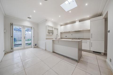 3 Park Road, Chislehurst, BR7 5AY