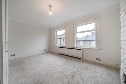 3 Park Road, Chislehurst, BR7 5AY
