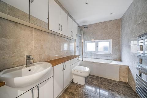 3 Park Road, Chislehurst, BR7 5AY