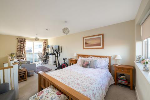 4 bedroom townhouse for sale, Canalside, Redhill, RH1