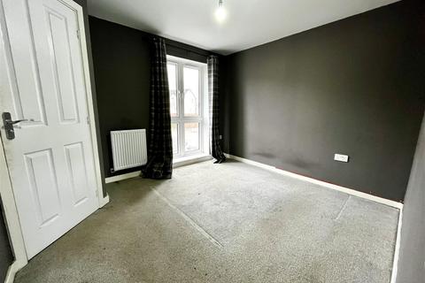 2 bedroom end of terrace house for sale, Par Four Lane, Lydney GL15