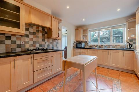 4 bedroom detached house for sale, Woodland Road, Coleford GL16