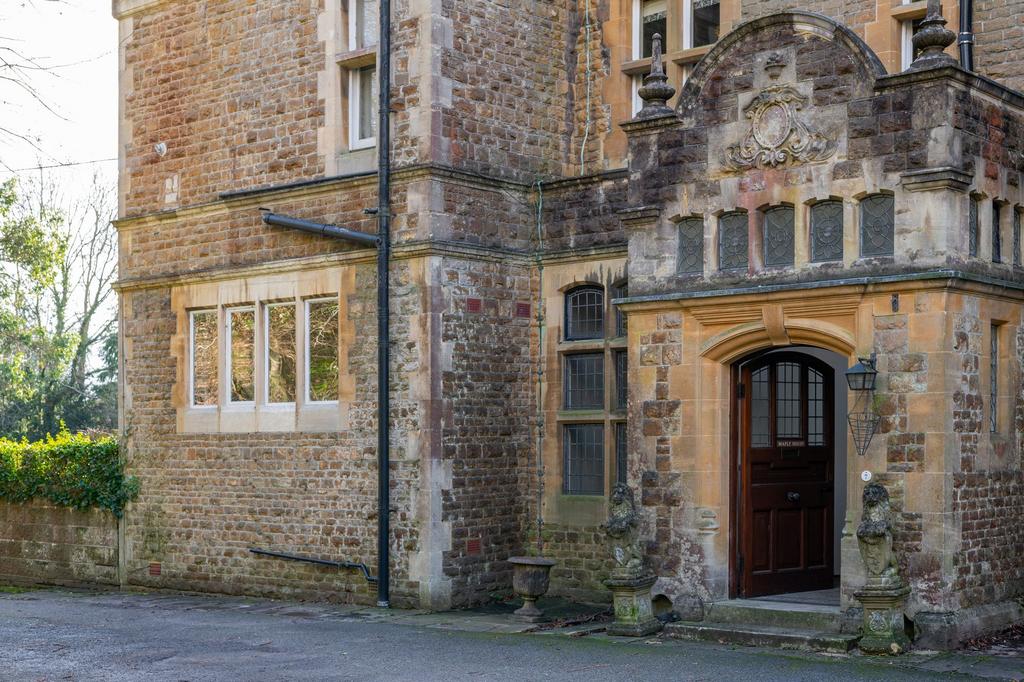 Gatton Road, Reigate, RH2 4 bed terraced house for sale £1,250,000