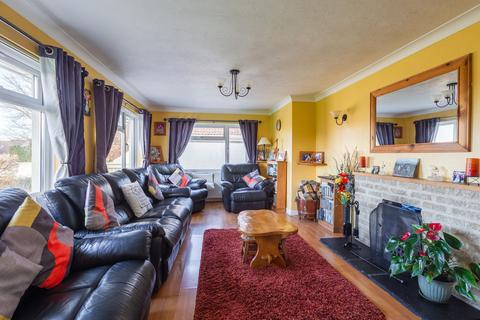 Rosedale Station Road, Bow, Crediton, EX17 6HU