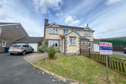 3 bedroom semi-detached house for sale, Roebuck Meadows, Ruardean GL17