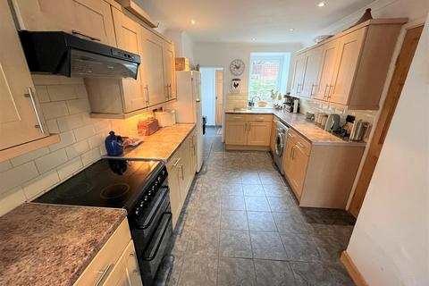 4 bedroom cottage for sale, Woodside Street, Cinderford GL14