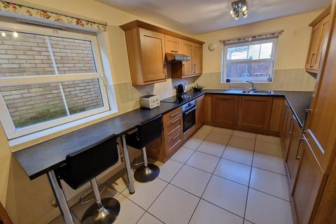 4 bedroom detached house for sale, Kingswood Road, Crewkerne, TA18