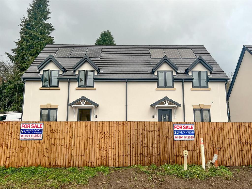 Highview Road, Drybrook GL17 3 bed semidetached house for sale £300,000