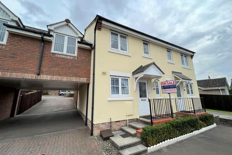 2 bedroom terraced house for sale, Parragate Road, Cinderford GL14