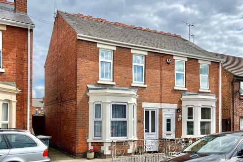 3 bedroom semi-detached house for sale, Granville Street, Gloucester GL1