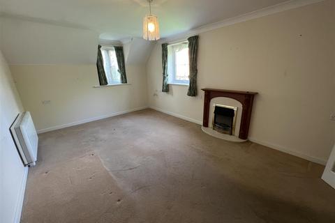 1 bedroom retirement property for sale, Daffodil Court, Newent GL18