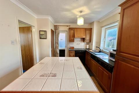 3 bedroom semi-detached house for sale, Churchill Way, Mitcheldean GL17