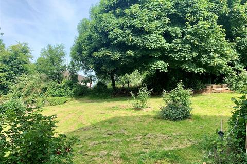 32 Allen Drive, Stroud, GL5 4DT
