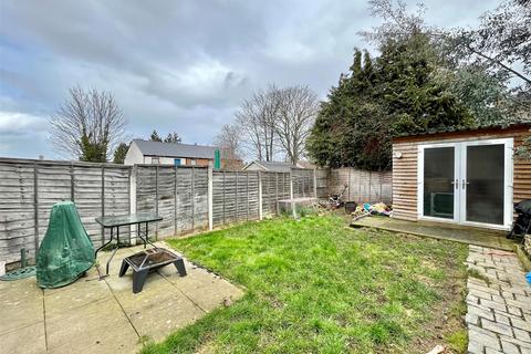 13 Amberley Road, Matson, Gloucester, GL4 6BB