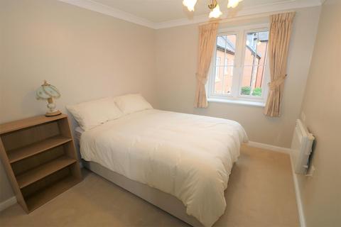 1 bedroom retirement property for sale, Daffodil Court, Newent GL18