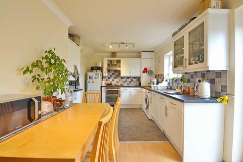 4 bedroom terraced house to rent - Okebourne Close, Brentry