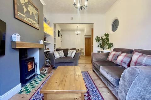 25 Churchill Road, Exeter, EX2 9BU